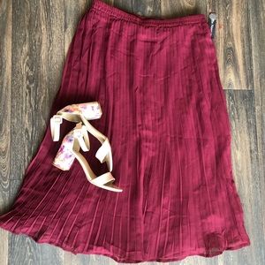 Solid Burgundy Pleated Skirt